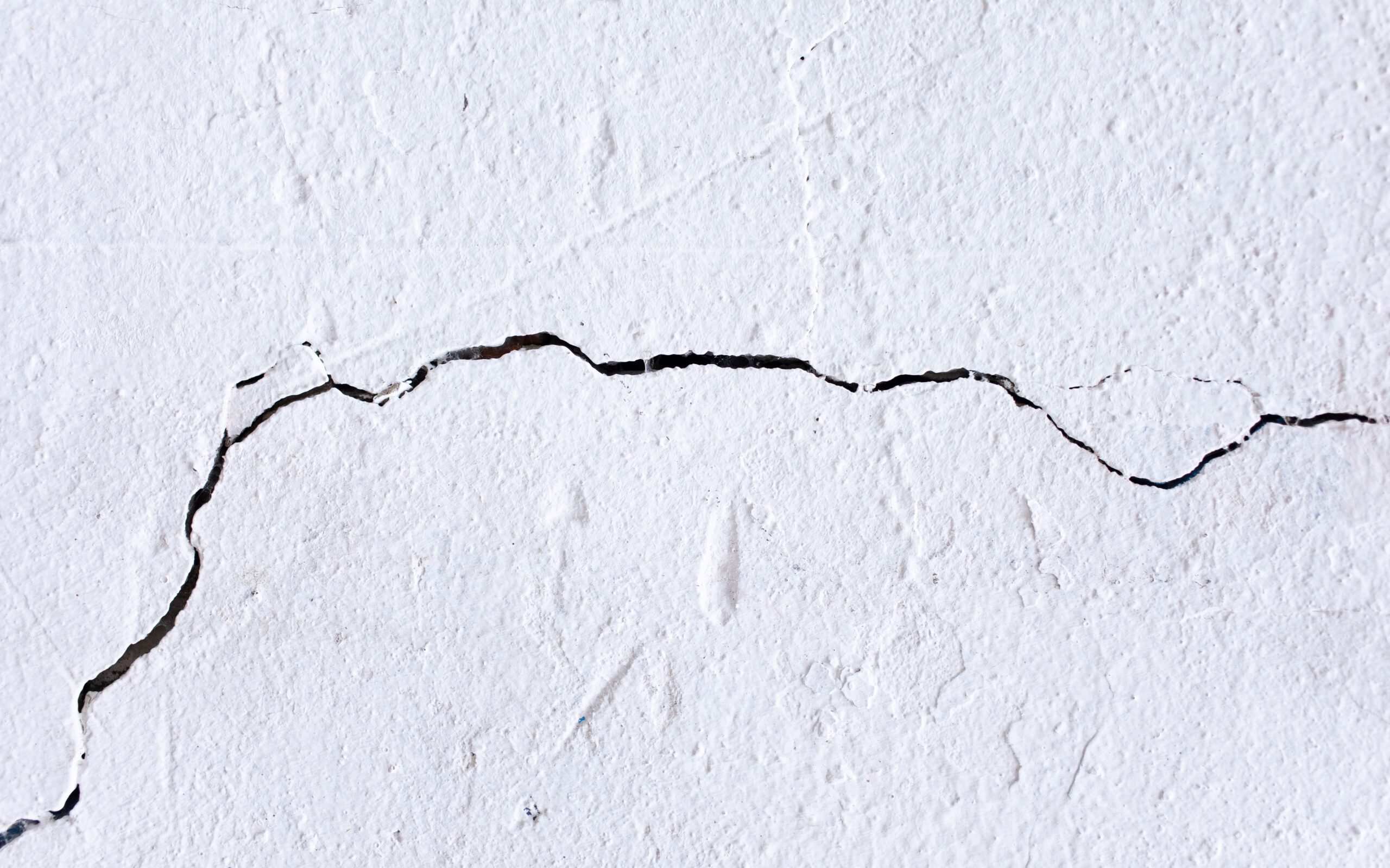 graphic of a crack in the wall